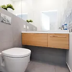 Premium In Novum Center, Sun & Snow Apartment Krakau